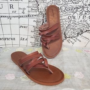 NEW Universal Thread 7.5 Multi Strap thong sandals